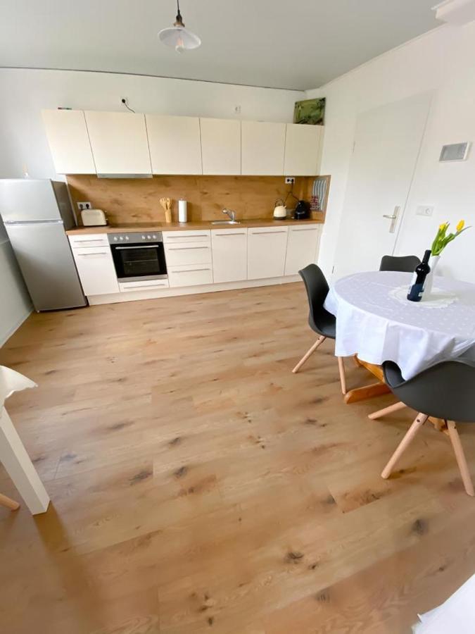 Schoene Aussicht, Wallbox, 70Qm, Kontaktloser Check-In Эйзенах Экстерьер фото